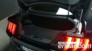 Ford Mustang Coupe 2023 года из Южной Кореи