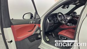 BMW X6 xDrive40i M Sport 2021 года из Южной Кореи