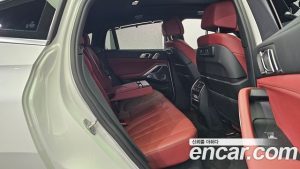 BMW X6 xDrive40i M Sport 2021 года из Южной Кореи