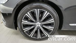 Volvo S90 B5 Inscription 2021 года из Южной Кореи