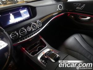 Mercedes-Benz S-Class S350 d 4MATIC AMG Line 2020 года из Южной Кореи