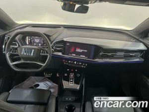 Audi Q4 e-TRON 40 Premium Sportback 2023 года из Южной Кореи