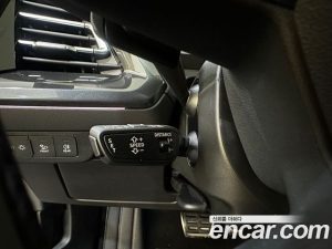 Audi Q4 e-TRON 40 Premium Sportback 2023 года из Южной Кореи