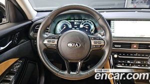 Kia K7 2.5 GDI Noblesse 2020 года из Южной Кореи
