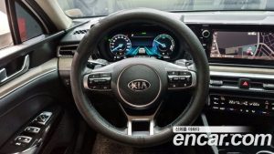 Kia K5 Noblesse 2021 года из Южной Кореи