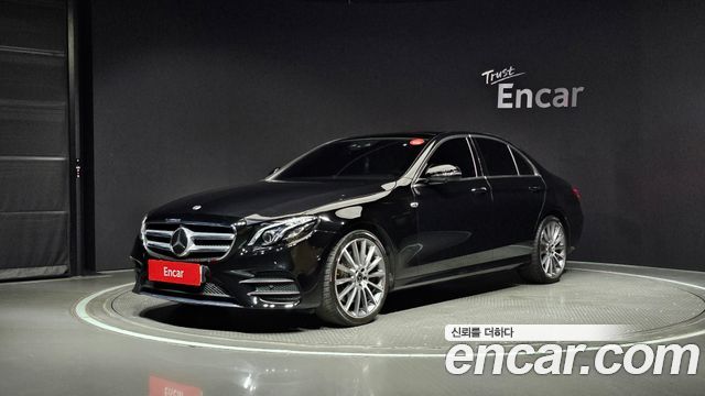 Mercedes-Benz E-Class E350 4MATIC AMG Line 2019 года из Кореи
