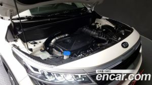 Kia Seltos Бензин 1.6 Turbo 2WD 2020 года из Южной Кореи