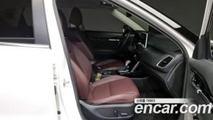 Kia Seltos Бензин 1.6 Turbo 2WD 2020 года из Южной Кореи