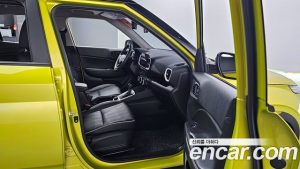 Hyundai Venue 1.6 Flux 2020 года из Южной Кореи