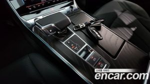 Audi A6 45 TFSI Premium 2021 года из Южной Кореи