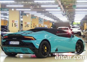 Lamborghini Huracan EVO 5.2 SPYDER 2023 года из Южной Кореи
