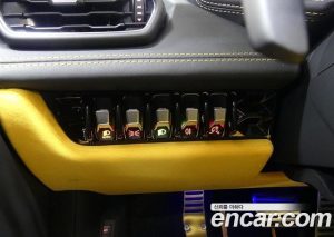 Lamborghini Huracan EVO 5.2 SPYDER 2023 года из Южной Кореи