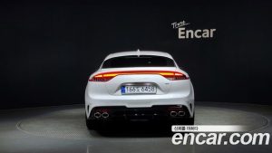Kia Stinger 2.5 AWD Meister 2023 года из Южной Кореи