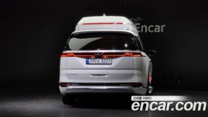 Kia Carnival Бензин 9-Seater HI-Limousine 2023 года из Южной Кореи