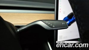 Tesla Model 3 Standard RANGE Plus 2020 года из Южной Кореи