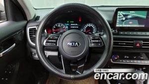 Kia Seltos Бензин 1.6 Turbo 2WD 2020 года из Южной Кореи