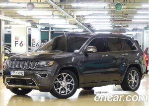 Jeep Cherokee 3.6 Overland 2021 года из Южной Кореи
