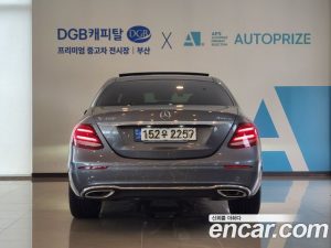 Mercedes-Benz E-Class E450 4MATIC Exclusive 2020 года из Южной Кореи