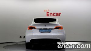 Tesla Model Y LONG RANGE 2021 года из Южной Кореи