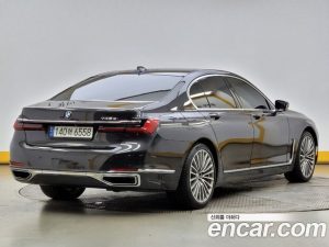BMW 7-Series 745e i퍼포먼스 Design Pure Excellence 2021 года из Южной Кореи