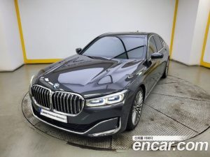 BMW 7-Series 745e i퍼포먼스 Design Pure Excellence 2021 года из Южной Кореи