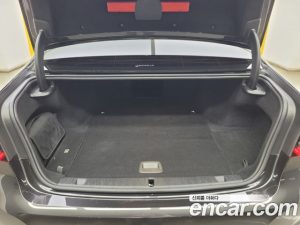 BMW 7-Series 745e i퍼포먼스 Design Pure Excellence 2021 года из Южной Кореи
