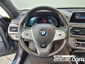 BMW 7-Series 745e i퍼포먼스 Design Pure Excellence 2021 года из Южной Кореи
