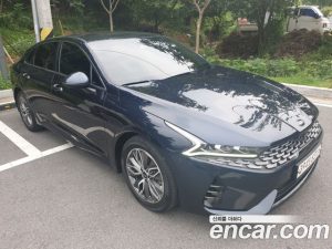 Kia K5 Signature 2020 года из Южной Кореи
