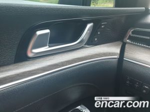 Kia K5 Signature 2020 года из Южной Кореи