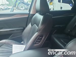 Kia K5 Signature 2020 года из Южной Кореи
