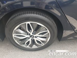 Kia K5 Signature 2020 года из Южной Кореи