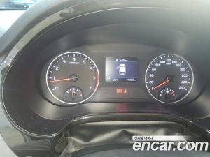 Kia Seltos Бензин 1.6 Turbo 2WD 2022 года из Южной Кореи