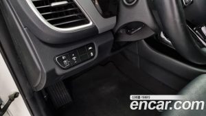 Kia Seltos Бензин 1.6 Turbo 2WD 2022 года из Южной Кореи