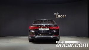 BMW 7-Series 740Li xDrive Design Pure Excellence 2020 года из Южной Кореи