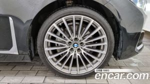 BMW 7-Series 740Li xDrive Design Pure Excellence 2020 года из Южной Кореи
