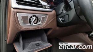 BMW 7-Series 740Li xDrive Design Pure Excellence 2020 года из Южной Кореи