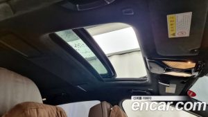 BMW 7-Series 740Li xDrive Design Pure Excellence 2020 года из Южной Кореи