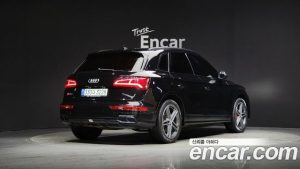 Audi SQ5 3.0 TDI 4WD 2020 года из Южной Кореи