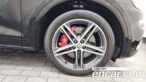 Audi SQ5 3.0 TDI 4WD 2020 года из Южной Кореи