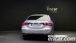 Mercedes-Benz E-Class E250 Avantgarde 2021 года из Южной Кореи