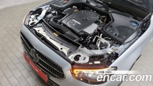 Mercedes-Benz E-Class E250 Avantgarde 2021 года из Южной Кореи