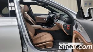 Mercedes-Benz E-Class E250 Avantgarde 2021 года из Южной Кореи