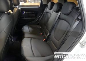 Mini Clubman High 2021 года из Южной Кореи