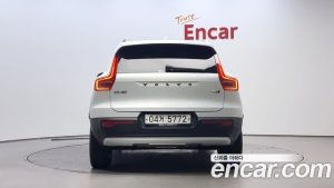 Volvo XC40 T4 PowerPulse 2020 года из Южной Кореи