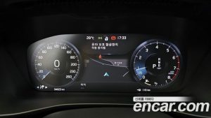 Volvo XC40 T4 PowerPulse 2020 года из Южной Кореи
