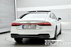 Audi A7 50 TDI 4WD Premium 2020 года из Южной Кореи