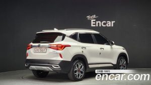 Kia Seltos Бензин 1.6 Turbo 2WD 2020 года из Южной Кореи