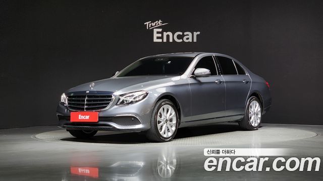 Mercedes-Benz E-Class E220d Exclusive 2019 года из Кореи