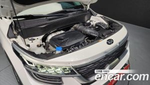 Kia Seltos Бензин 1.6 Turbo 2WD 2020 года из Южной Кореи