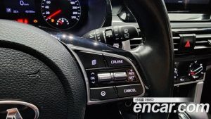 Kia Seltos Бензин 1.6 Turbo 2WD 2020 года из Южной Кореи